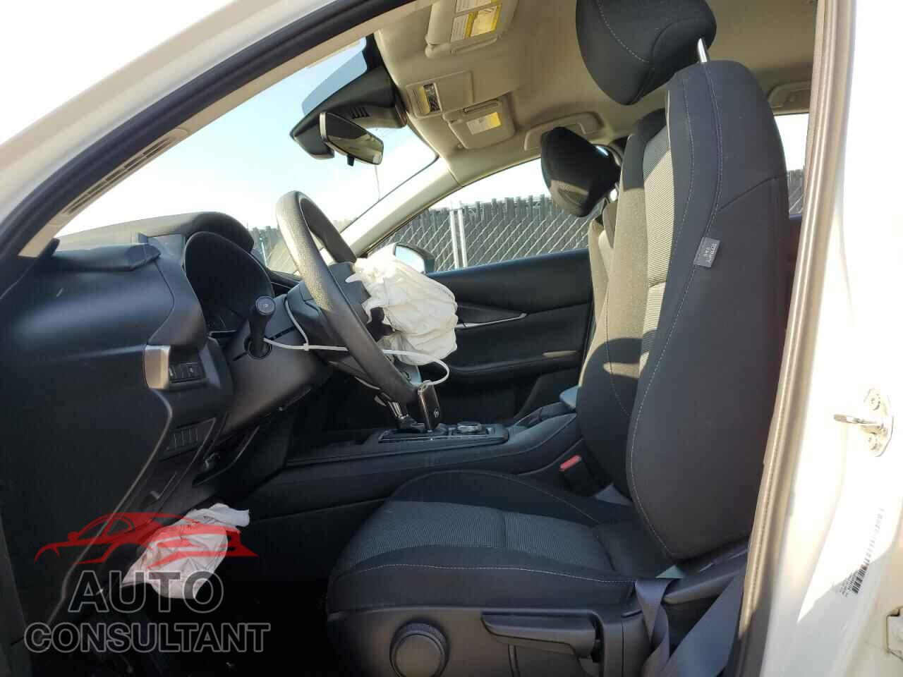 MAZDA CX30 2023 - 3MVDMBAM3PM547983
