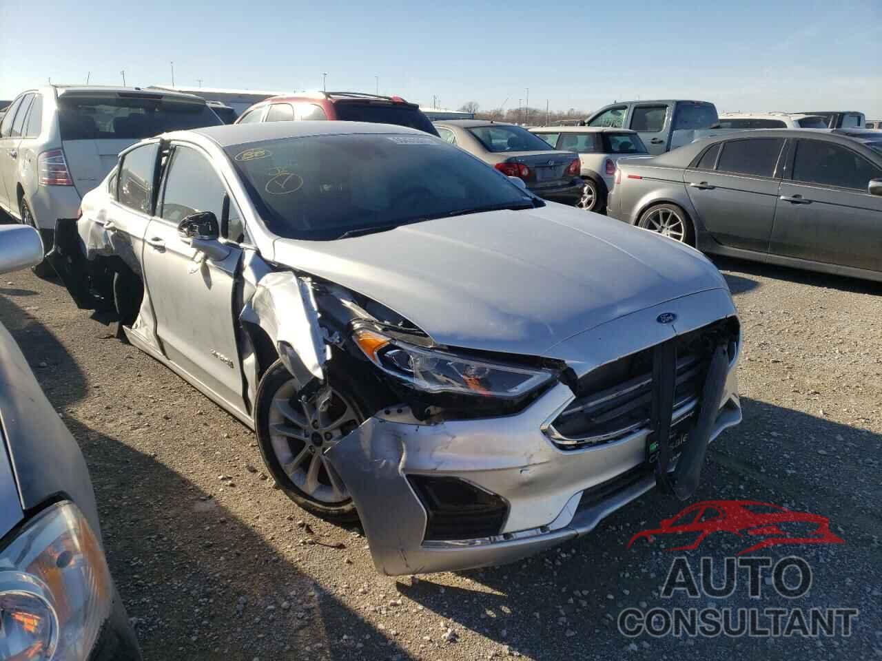 FORD FUSION 2019 - 3FA6P0MU8KR139028