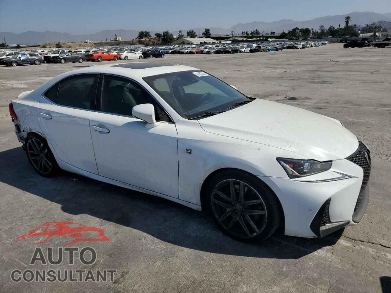 LEXUS IS 2018 - JTHBA1D27J5083050
