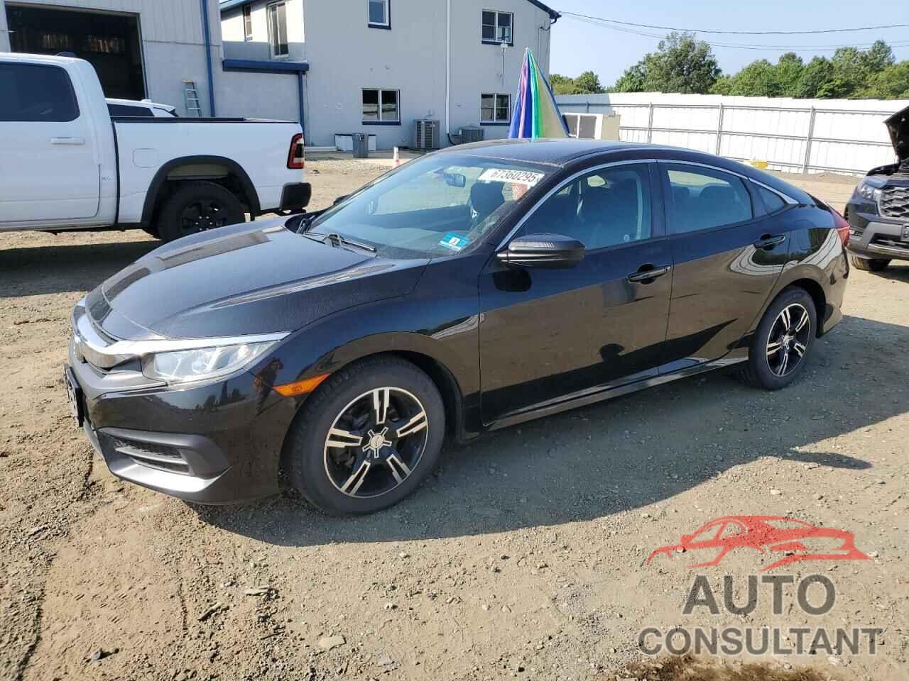HONDA CIVIC 2018 - 2HGFC2F55JH540040