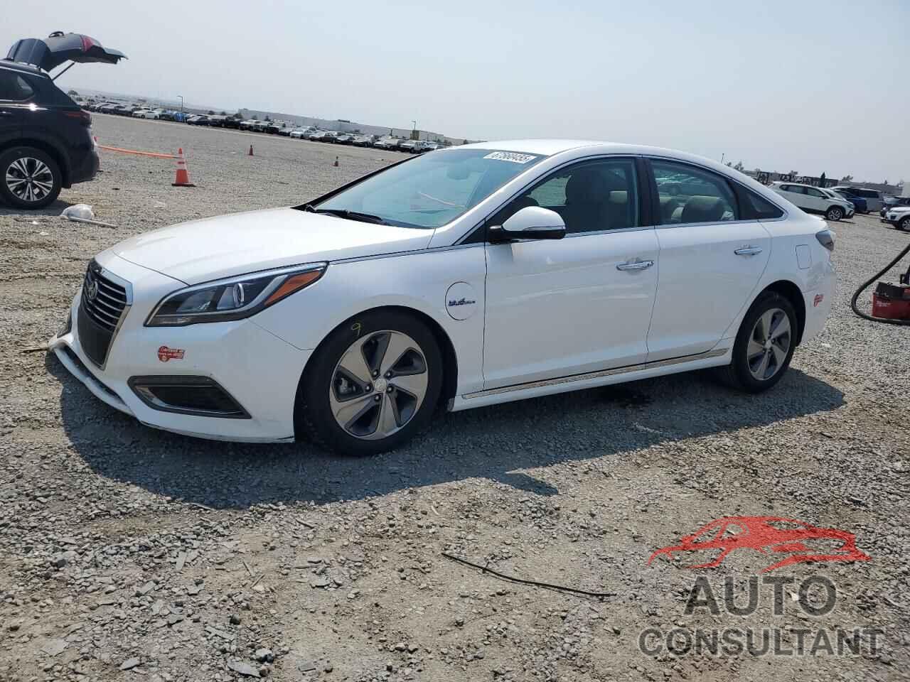 HYUNDAI SONATA 2017 - KMHE14L21HA065612