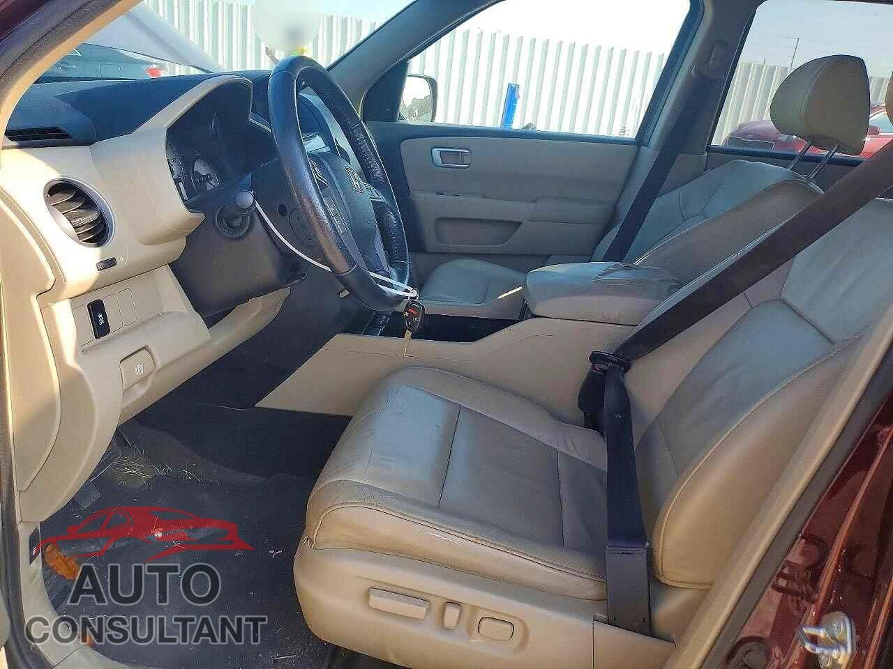 HONDA PILOT 2015 - 5FNYF3H55FB003764