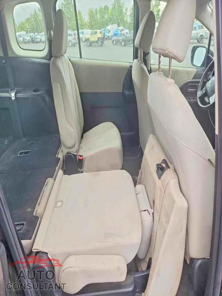 MAZDA 5 2012 - JM1CW2CL5C0125027