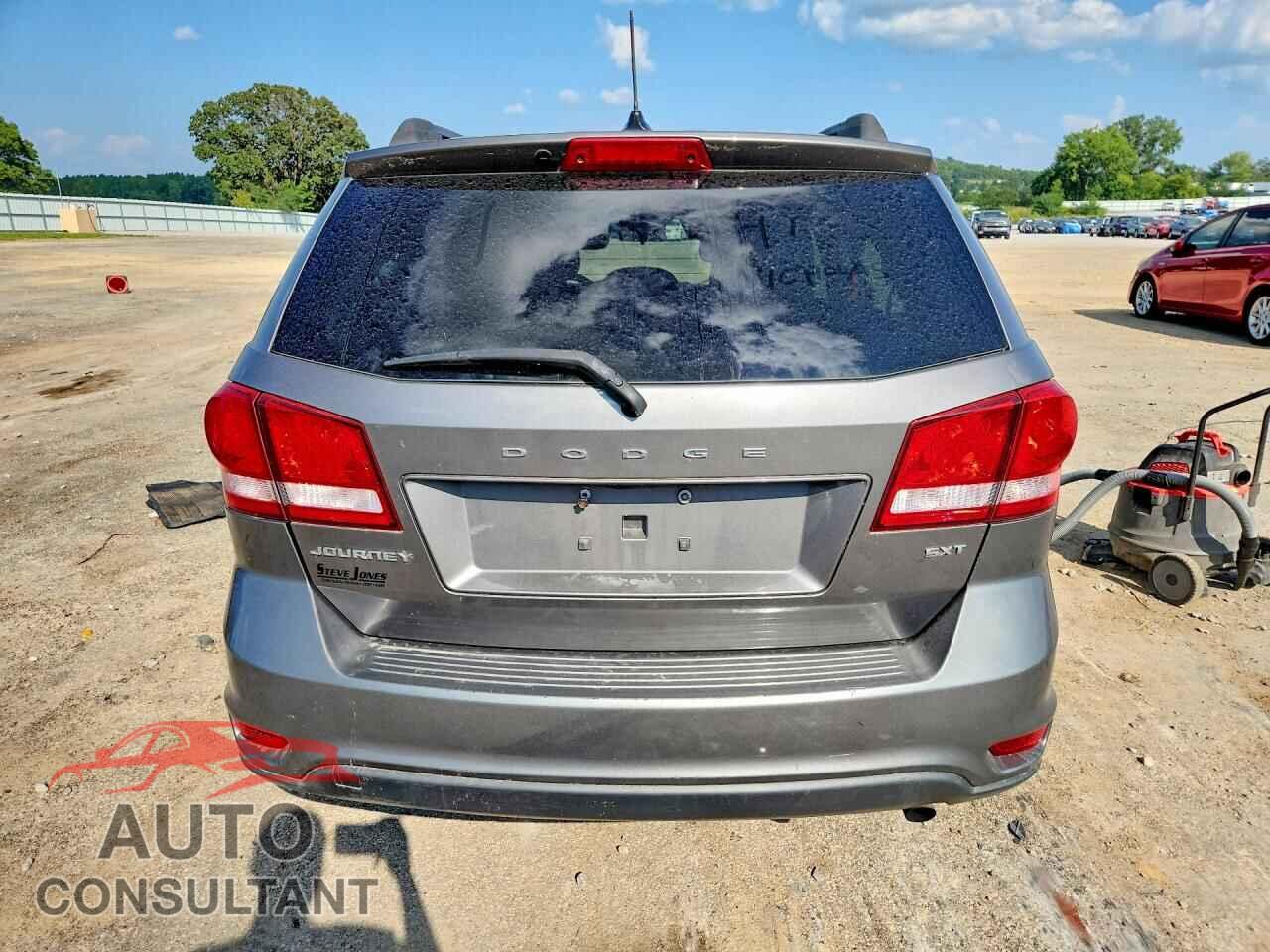 DODGE JOURNEY 2012 - 3C4PDCBB1CT369105