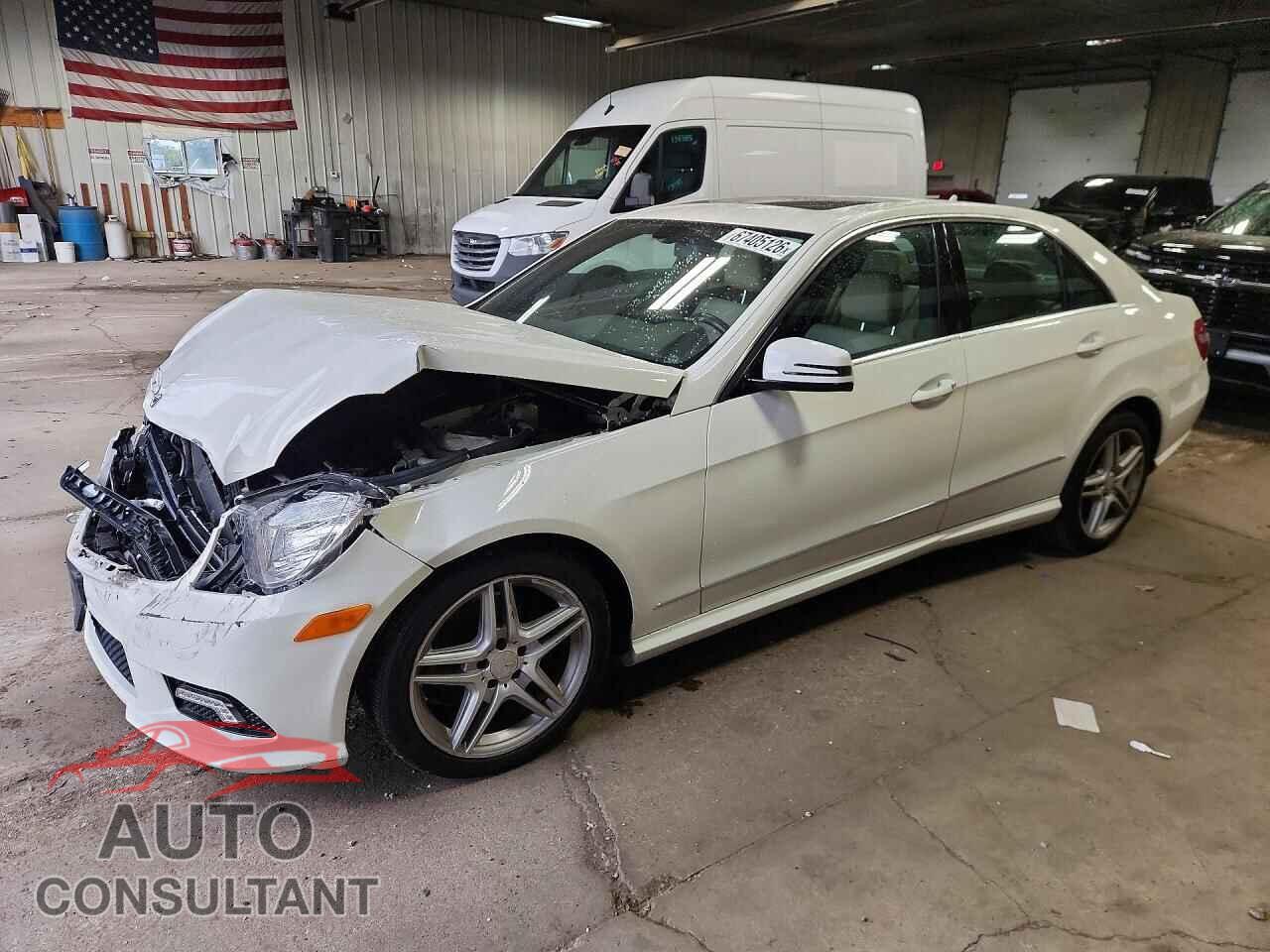 MERCEDES-BENZ E-CLASS 2011 - WDDHF8HB7BA383962
