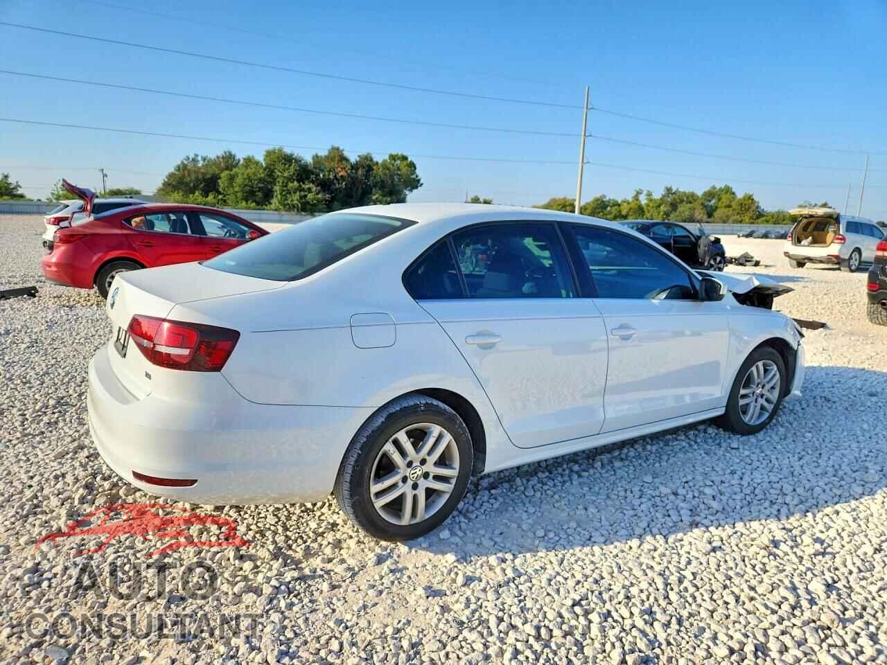 VOLKSWAGEN JETTA 2017 - 3VW2B7AJ2HM209507