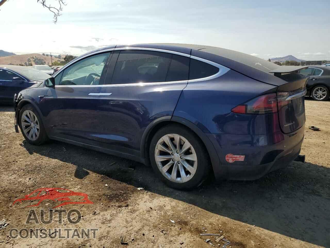 TESLA MODEL X 2017 - 5YJXCAE24HF075223