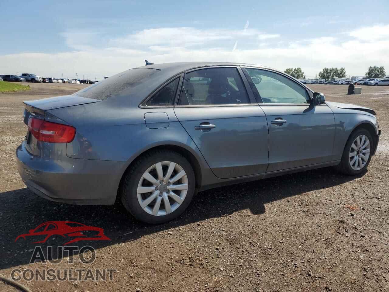 AUDI A4 2013 - WAUBFCFL9DN027679