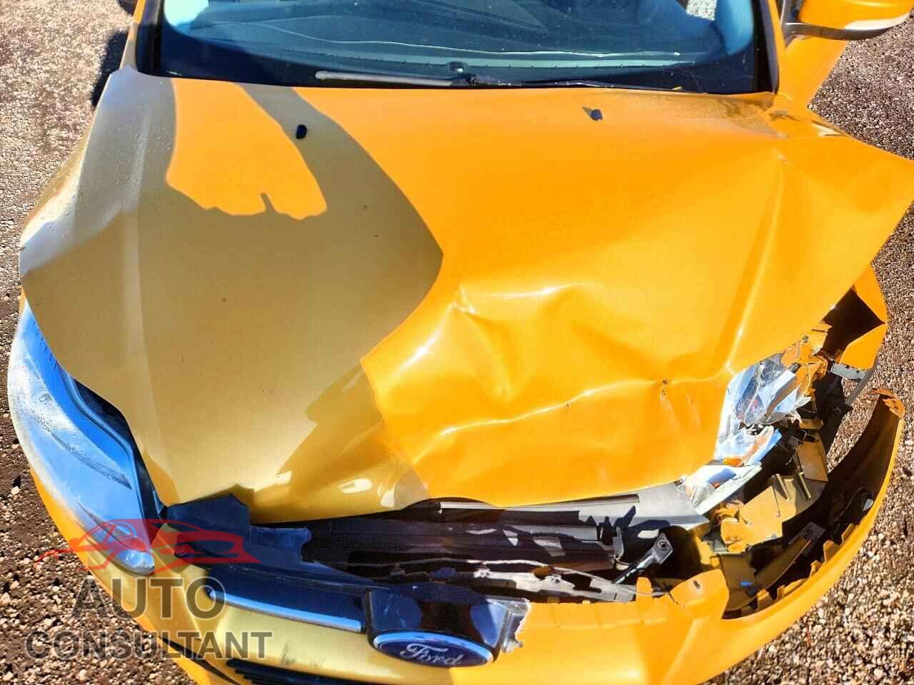 FORD FOCUS 2012 - 1FAHP3K26CL110459
