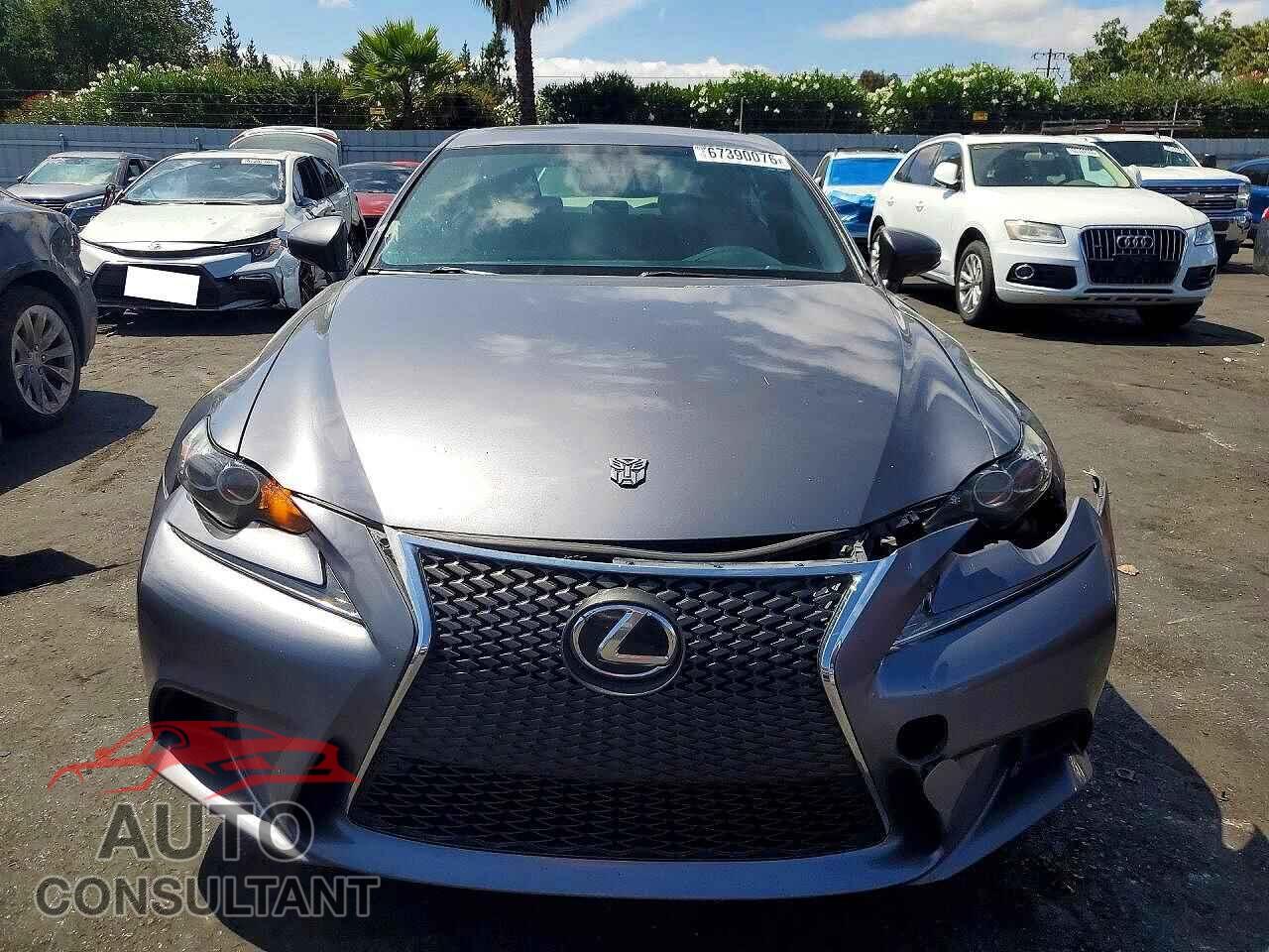 LEXUS IS 2016 - JTHBA1D2XG5010568