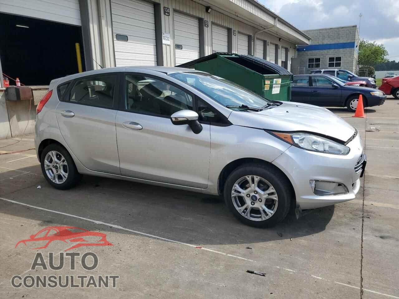 FORD FIESTA 2015 - 3FADP4EJ1FM117832