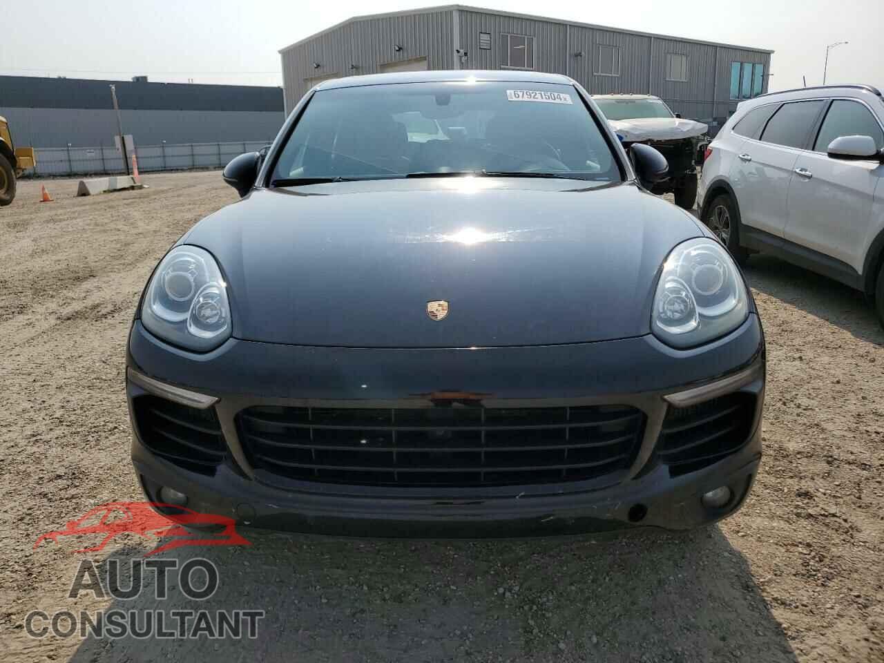 PORSCHE CAYENNE 2016 - WP1AF2A28GKA40838