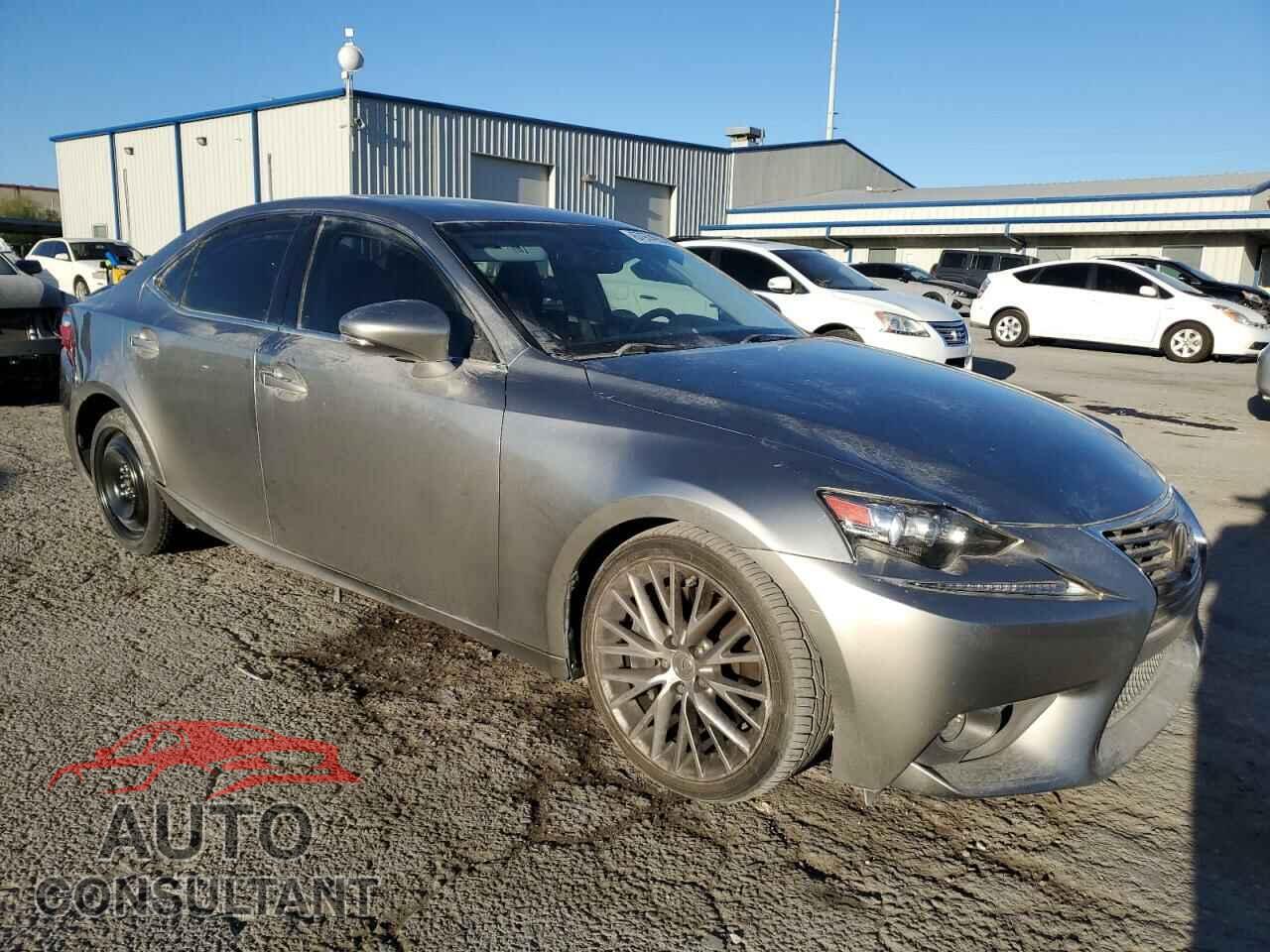 LEXUS IS 2016 - JTHBA1D21G5013665