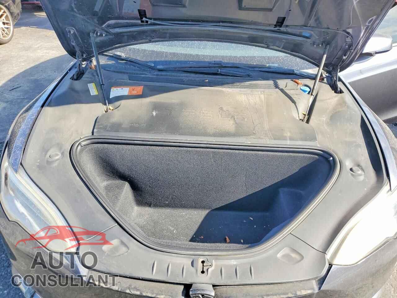 TESLA MODEL S 2016 - 5YJSA1E15GF174736