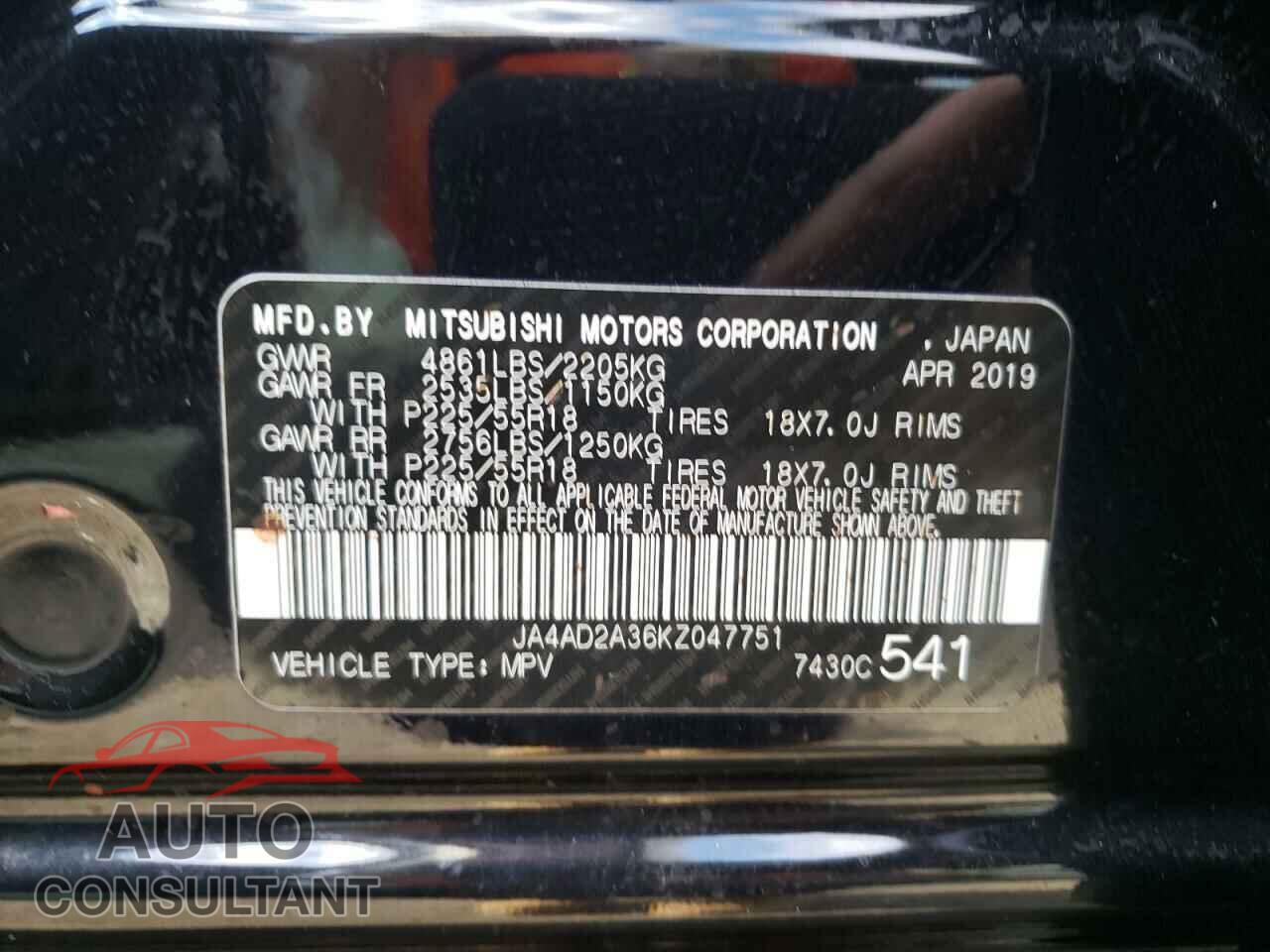 MITSUBISHI OUTLANDER 2019 - JA4AD2A36KZ047751
