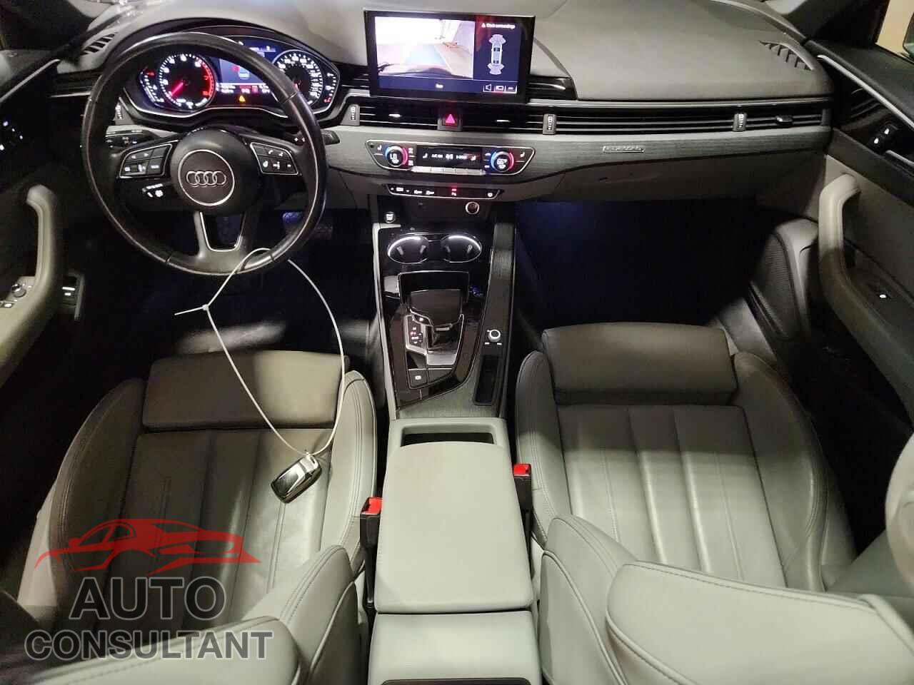 AUDI A4 2021 - WAUDAAF49MA018959