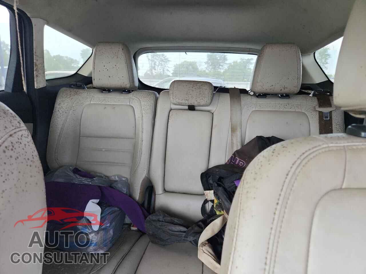 FORD ESCAPE 2017 - 1FMCU0J93HUB30935