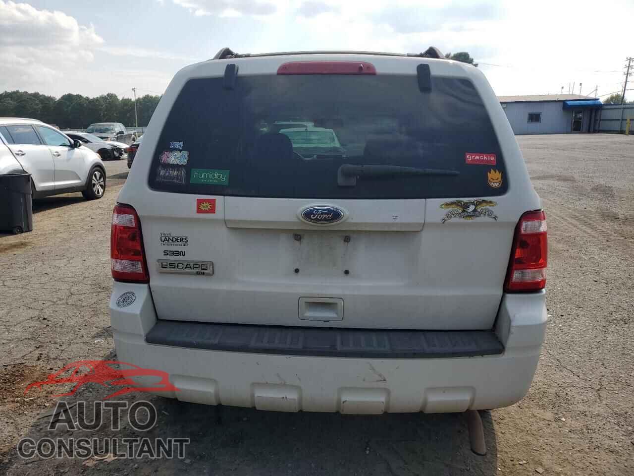 FORD ESCAPE 2011 - 1FMCU0D71BKA04294