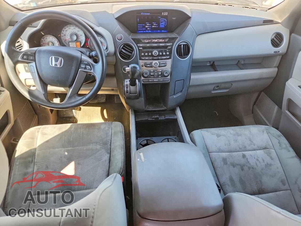 HONDA PILOT 2015 - 5FNYF4H2XFB031023