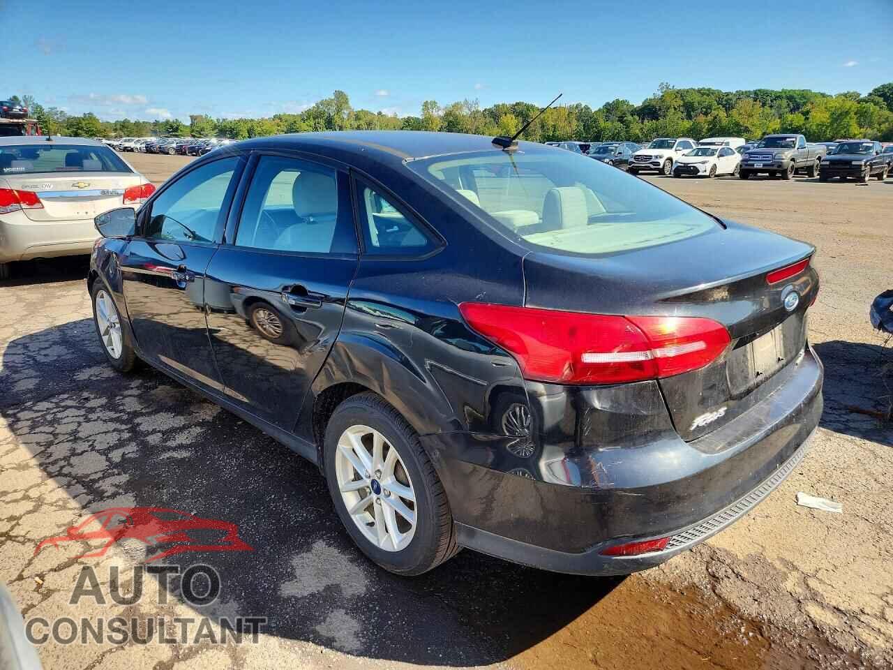 FORD FOCUS 2015 - 1FADP3F23FL238364