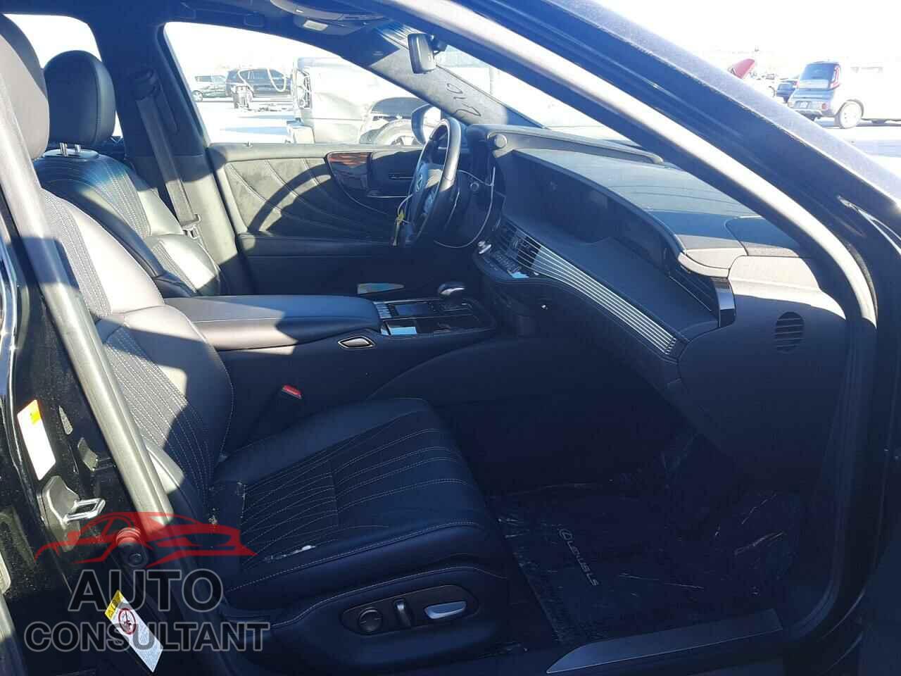 LEXUS LS500 2018 - JTHC51FF7J5000208
