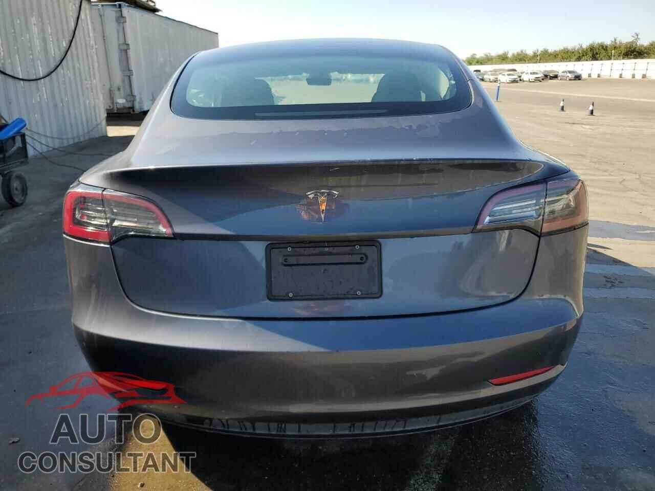 TESLA MODEL 3 2023 - 5YJ3E1EA5PF449580