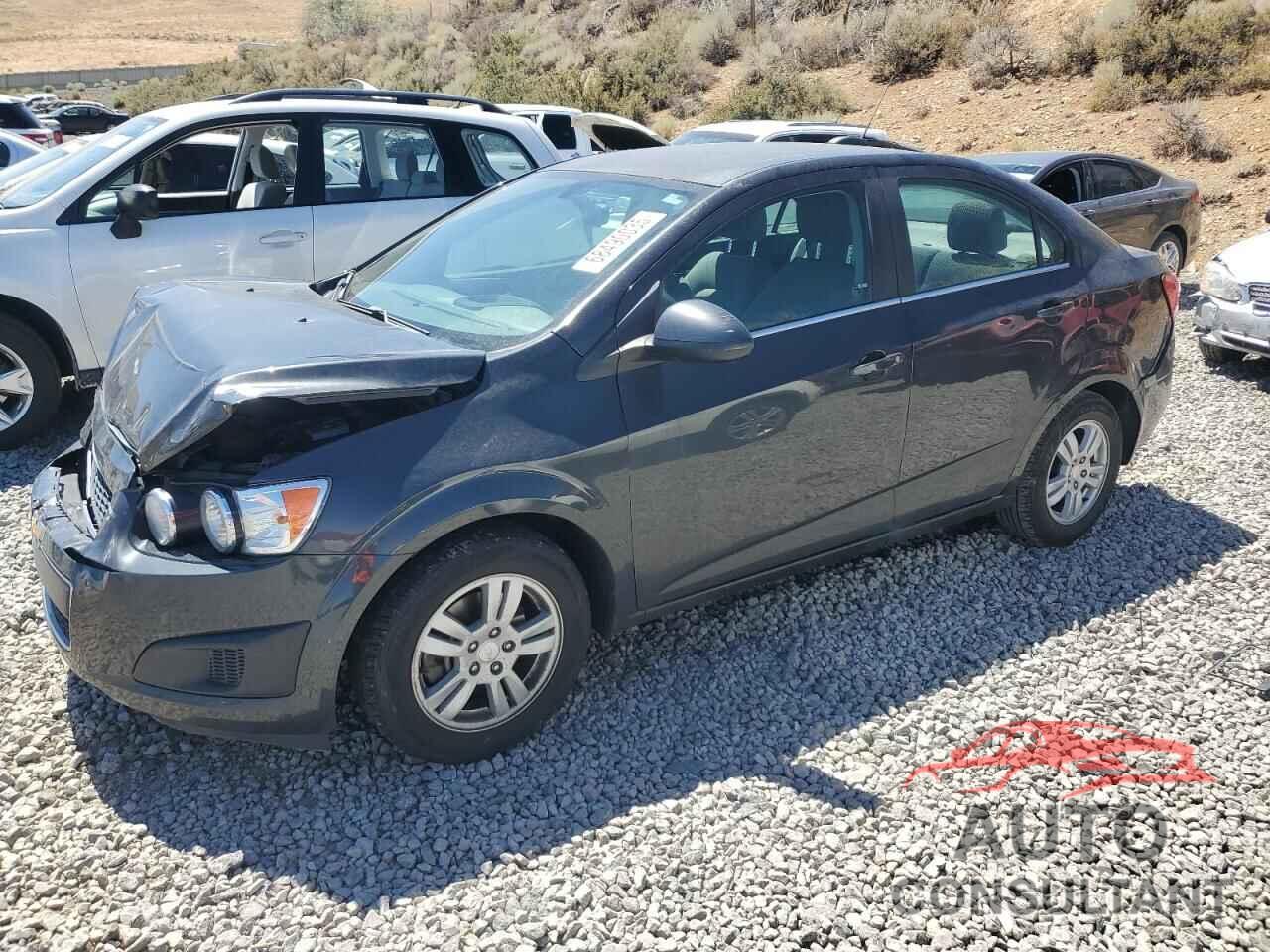 CHEVROLET SONIC 2015 - 1G1JC5SH7F4129861