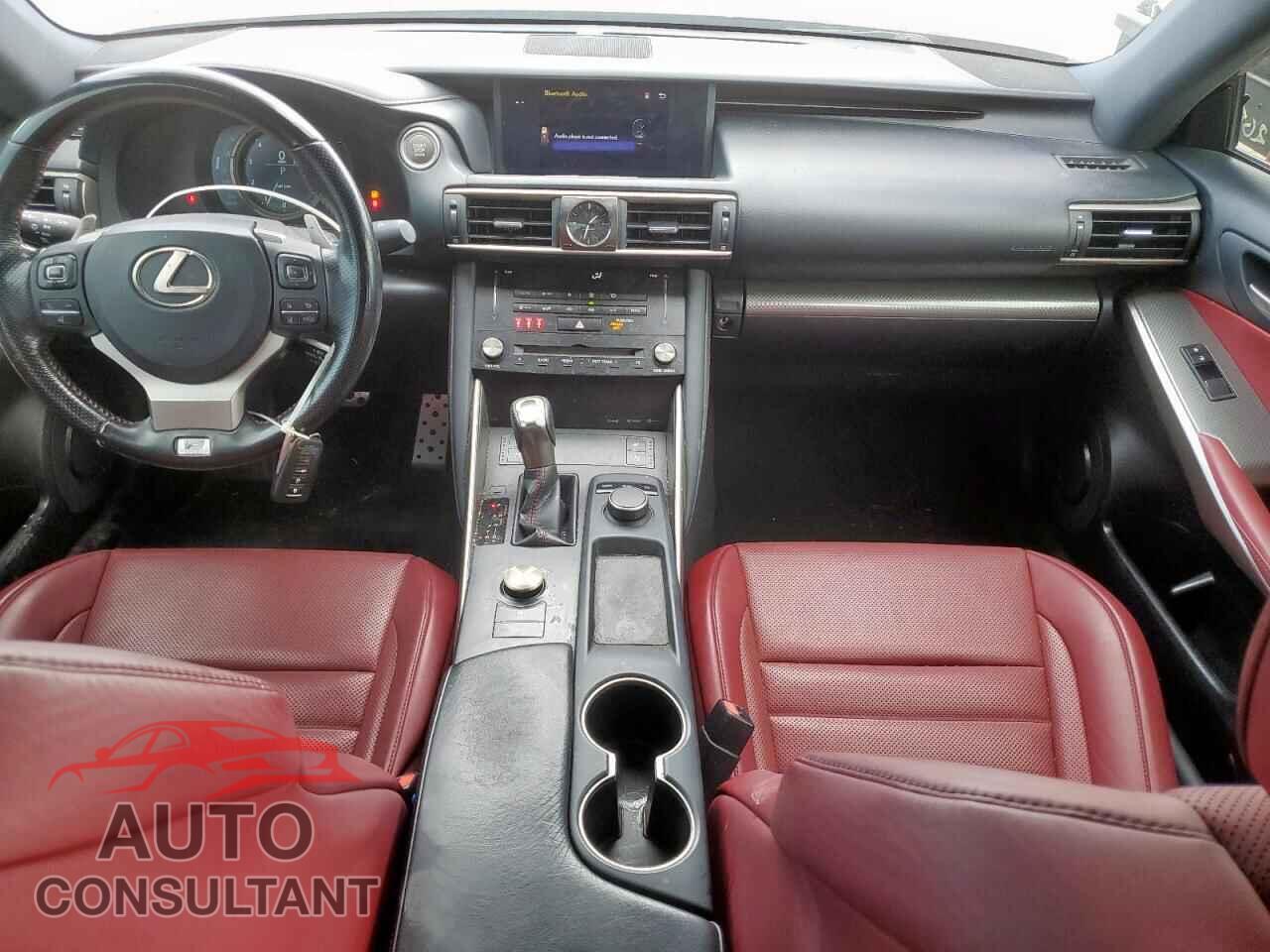 LEXUS IS 2017 - JTHBA1D24H5051960