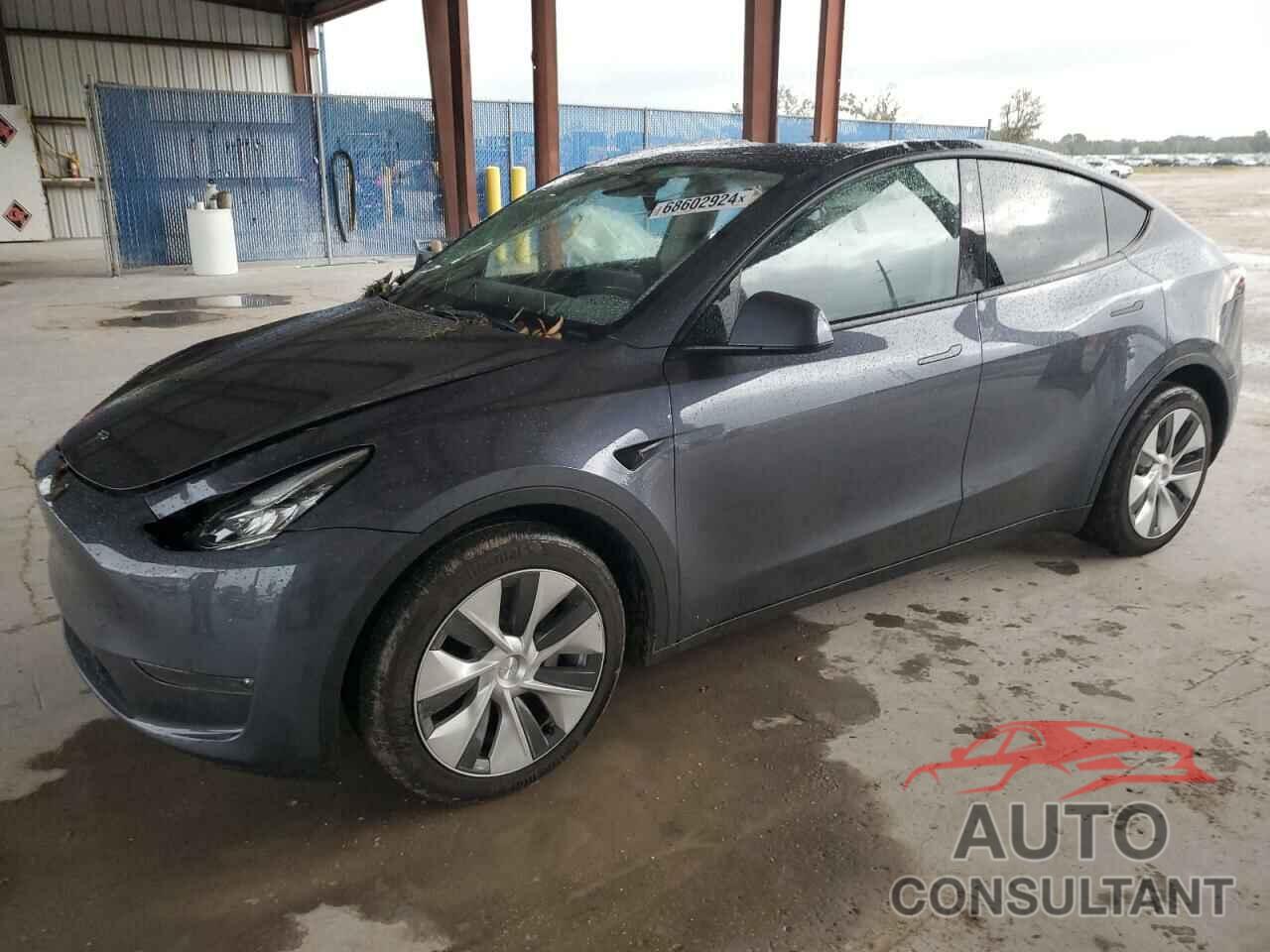 TESLA MODEL Y 2023 - 7SAYGDEE2PA090824