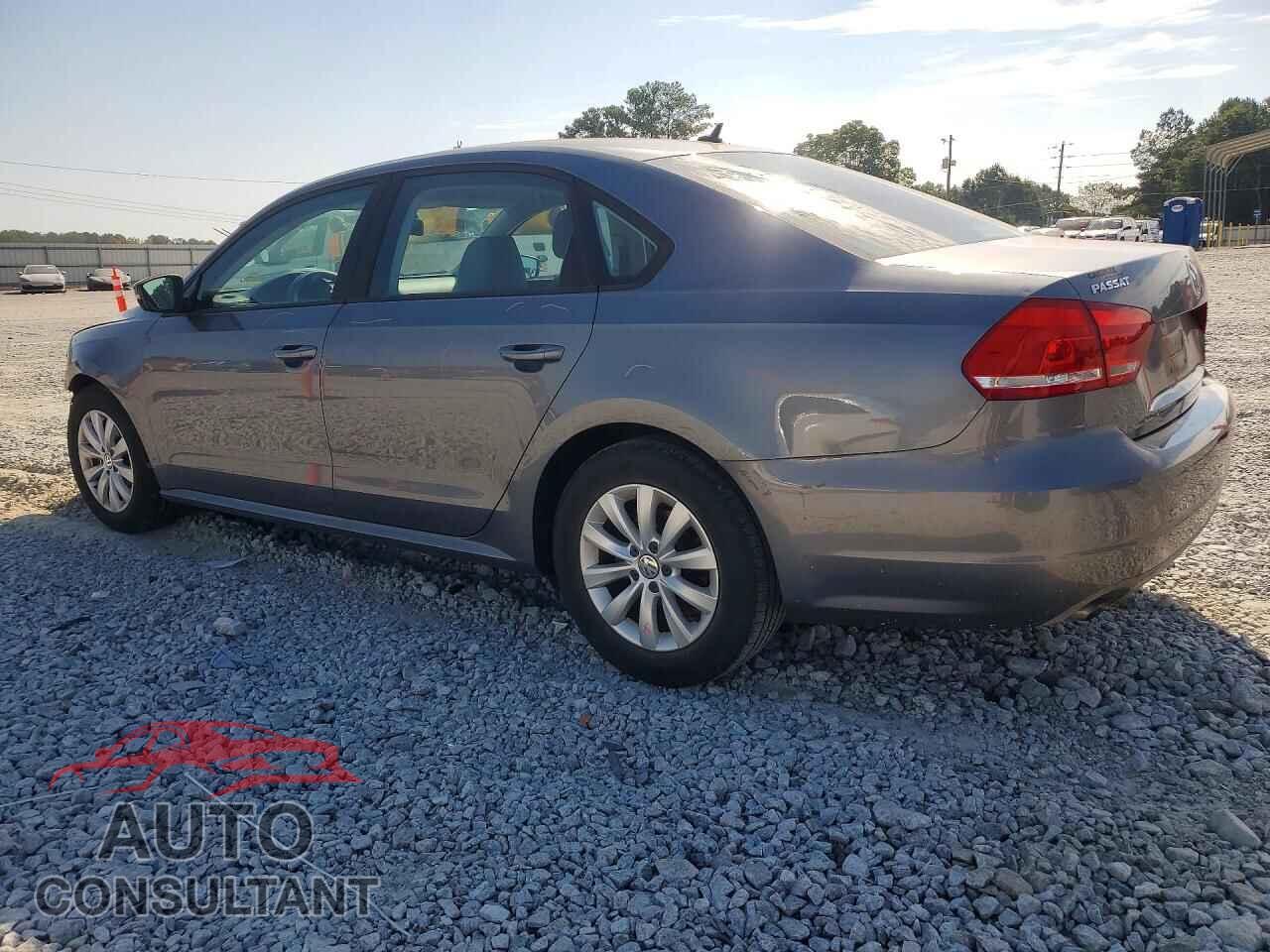 VOLKSWAGEN PASSAT 2013 - 1VWAH7A31DC093546