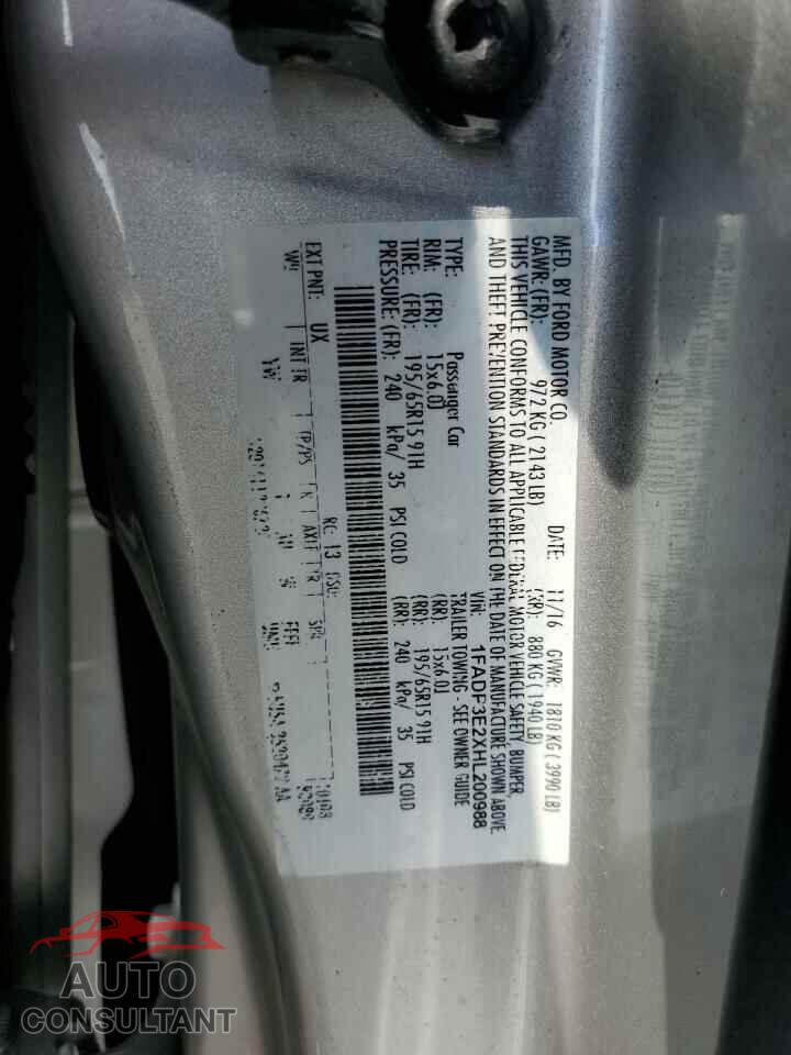 FORD FOCUS 2017 - 1FADP3E2XHL200988
