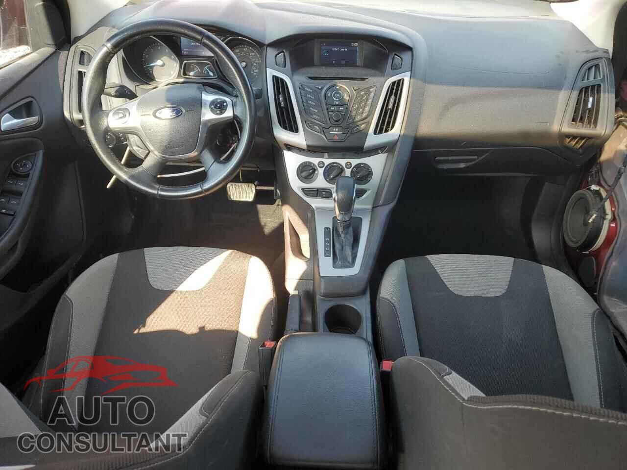 FORD FOCUS 2014 - 1FADP3F20EL268341