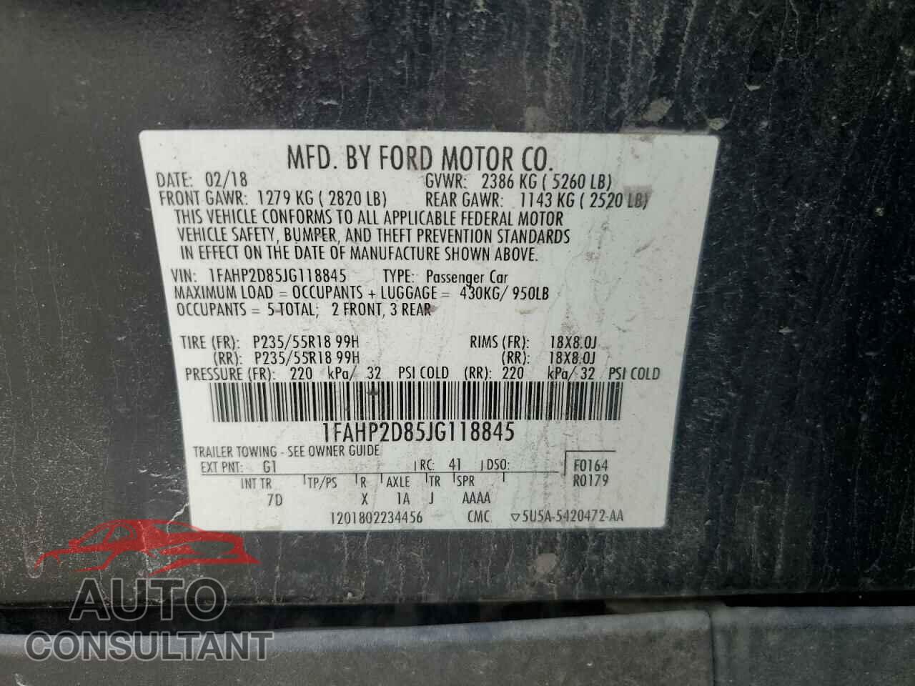 FORD TAURUS 2018 - 1FAHP2D85JG118845