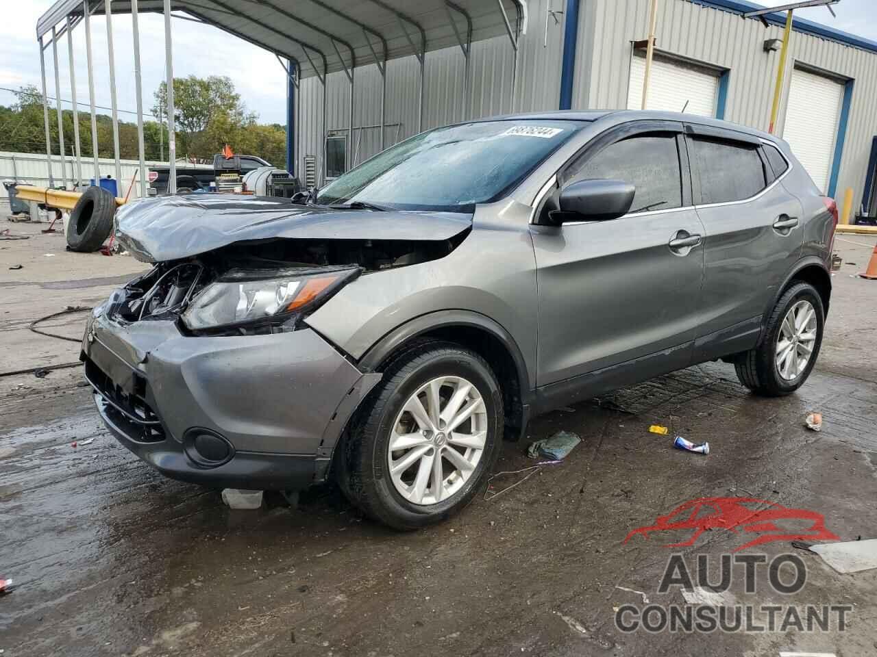 NISSAN ROGUE 2018 - JN1BJ1CP5JW101590