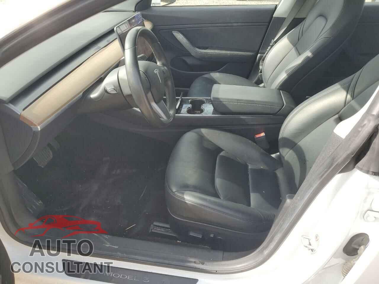 TESLA MODEL 3 2019 - 5YJ3E1EB6KF387995