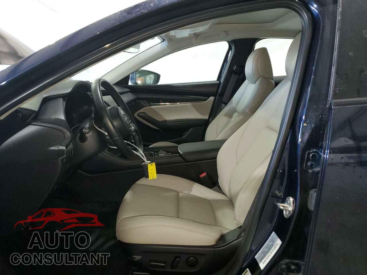 MAZDA 3 2022 - JM1BPACL4N1507159