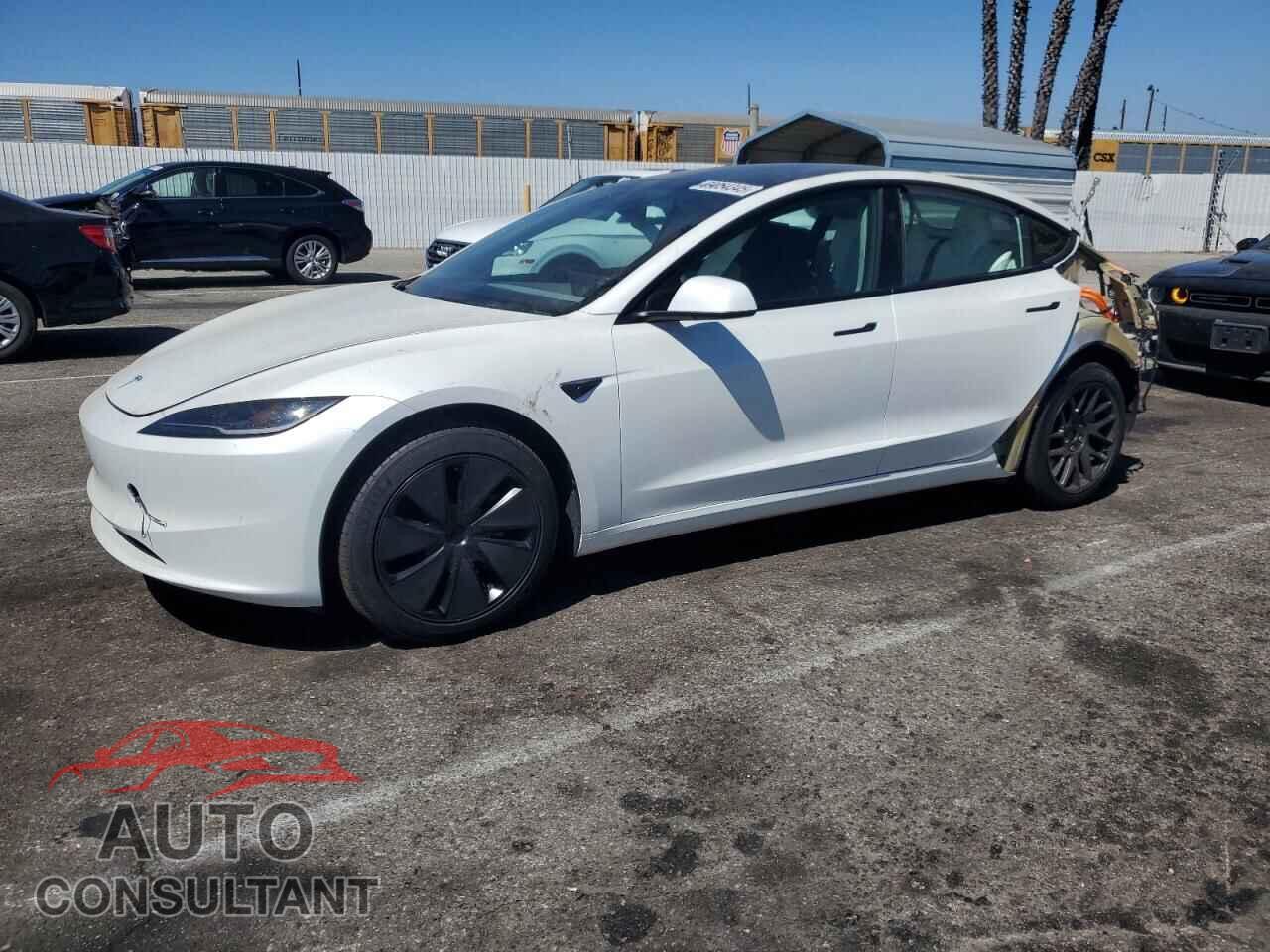 TESLA MODEL 3 2024 - 5YJ3E1EA4RF849701