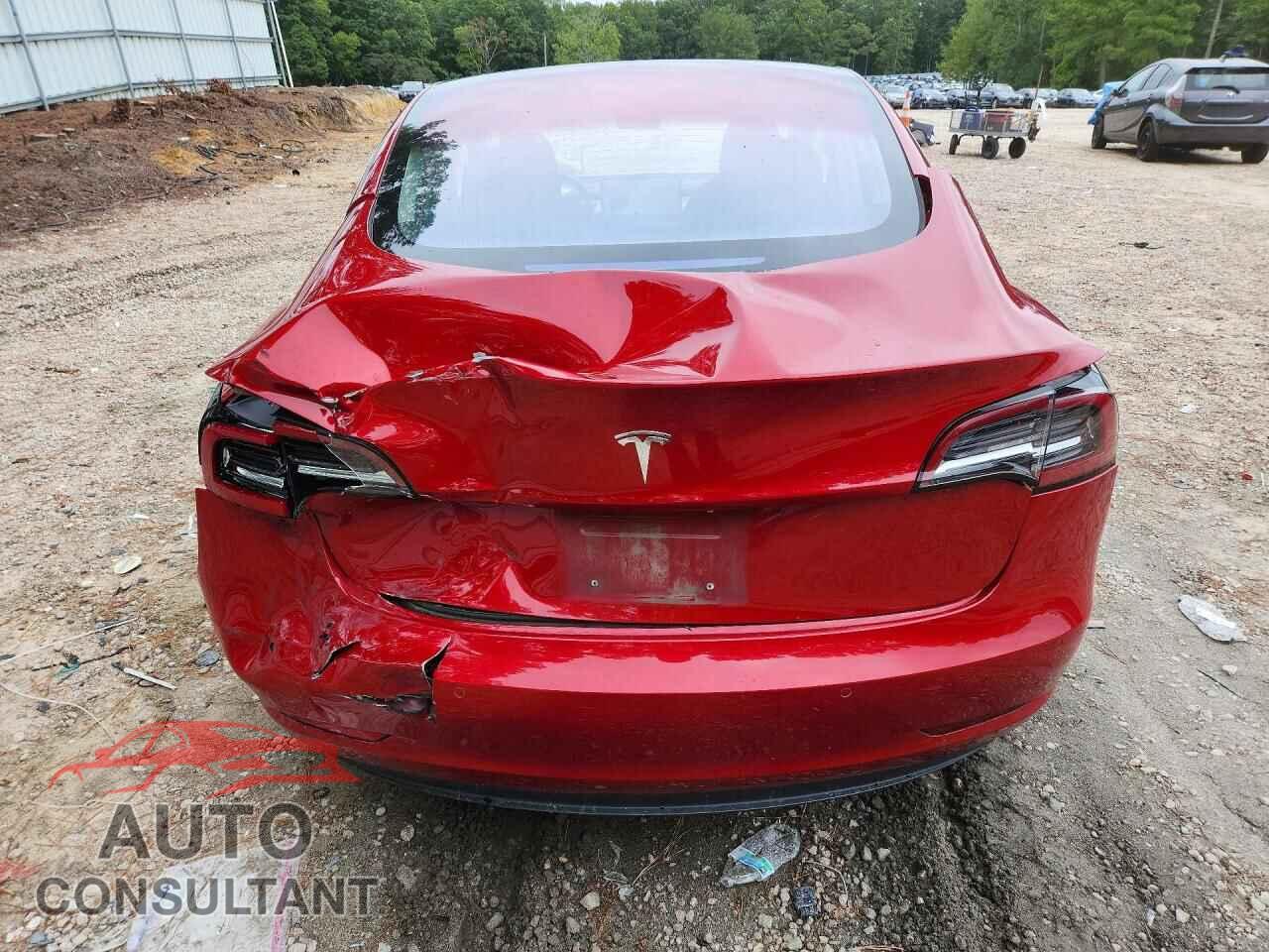 TESLA MODEL 3 2018 - 5YJ3E1EA0JF018023