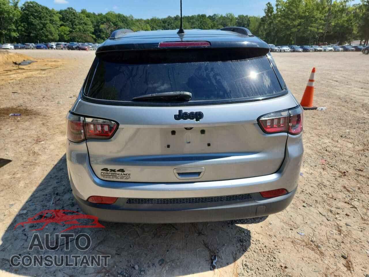 JEEP COMPASS 2021 - 3C4NJDBB7MT586567