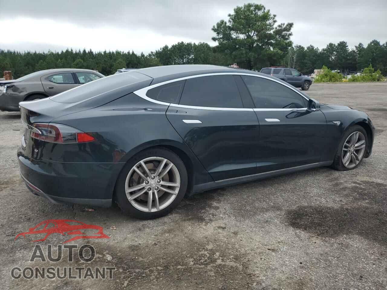 TESLA MODEL S 2013 - 5YJSA1AG5DFP09490