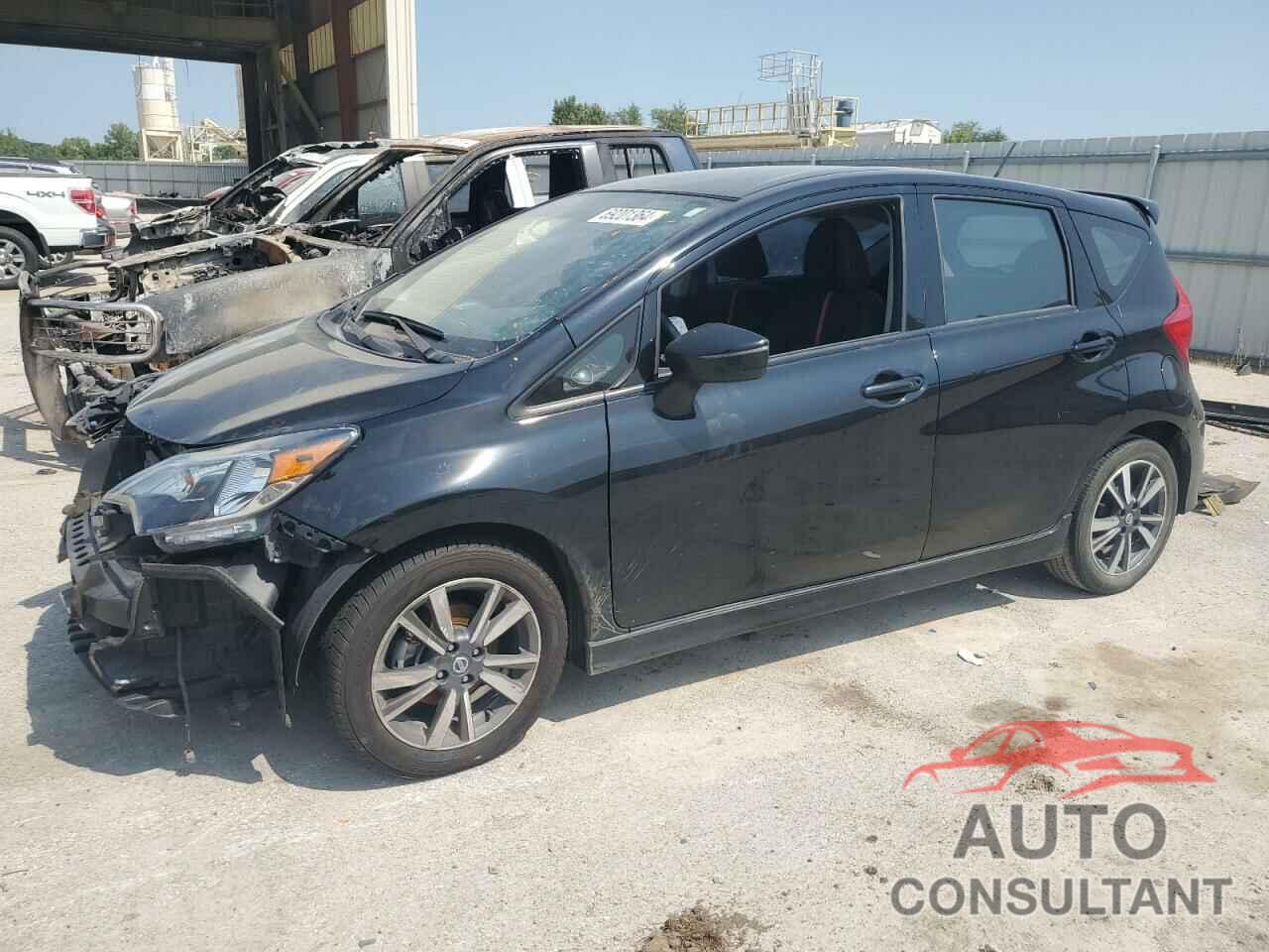 NISSAN VERSA 2018 - 3N1CE2CP2JL355939