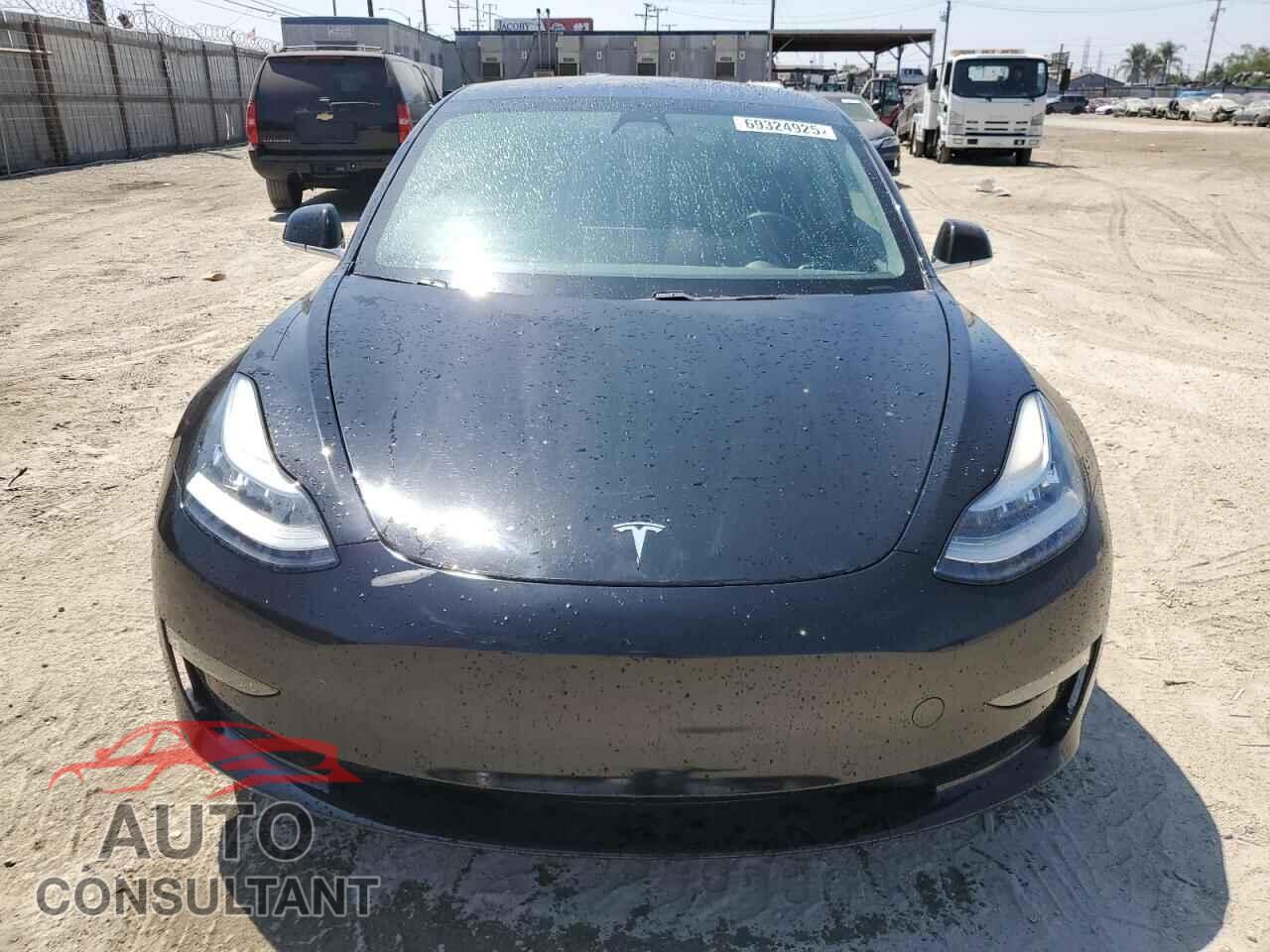 TESLA MODEL 3 2020 - 5YJ3E1EA3LF803381