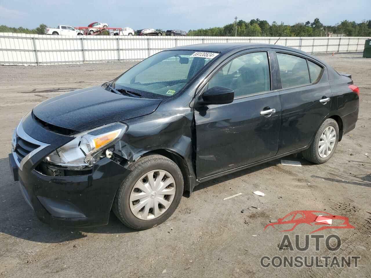 NISSAN VERSA 2017 - 3N1CN7AP8HL884371