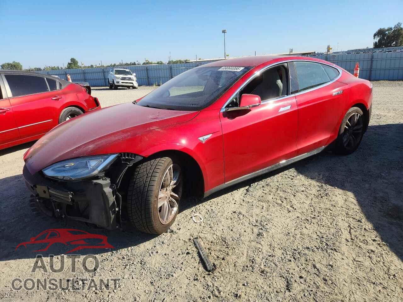 TESLA MODEL S 2015 - 5YJSA1E20FF116086