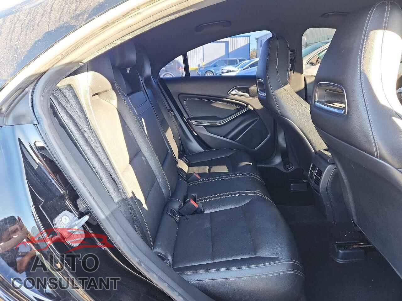 MERCEDES-BENZ CLA-CLASS 2019 - WDDSJ4EB2KN755539