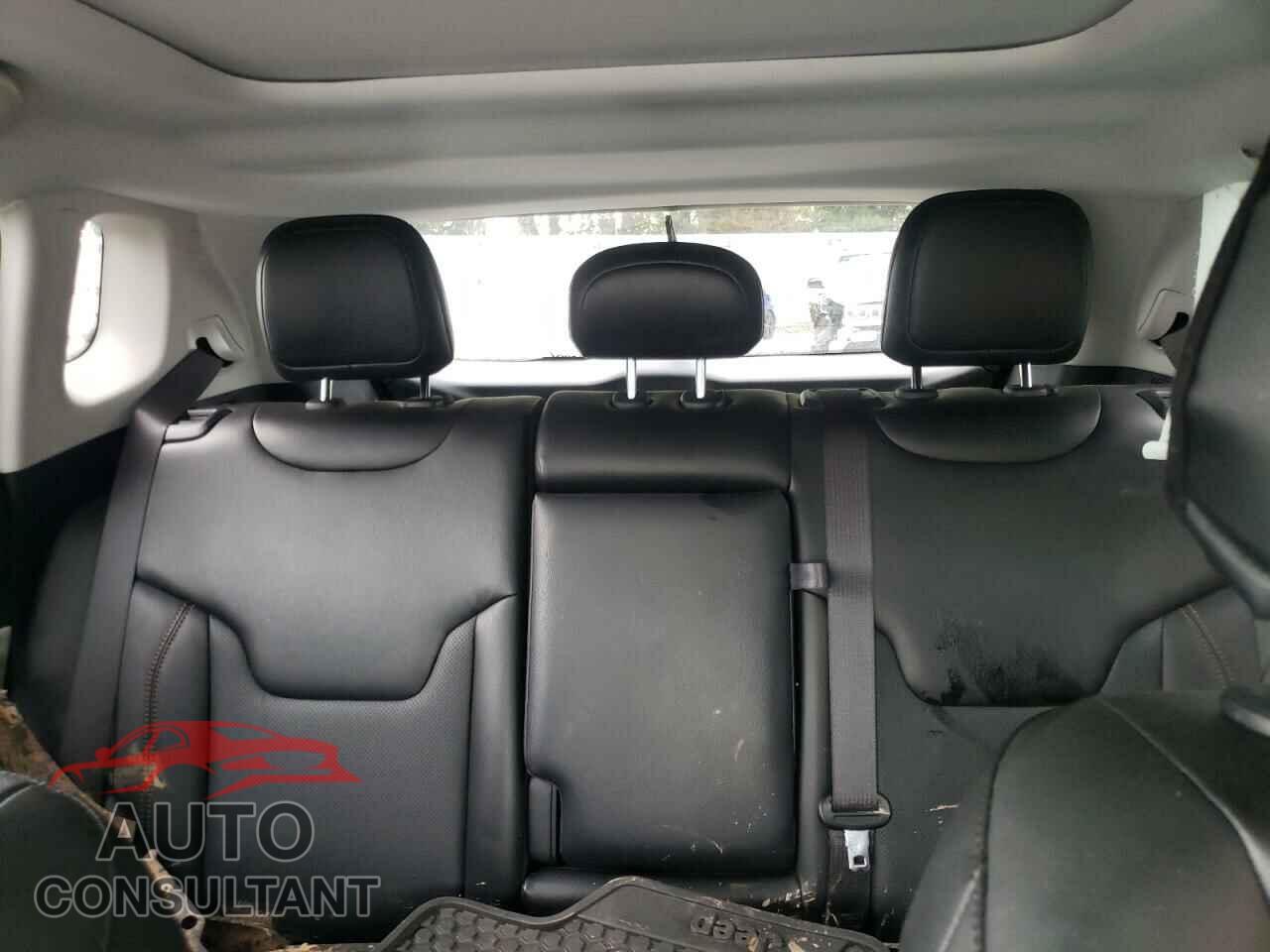 JEEP COMPASS 2022 - 3C4NJDCB3NT200940