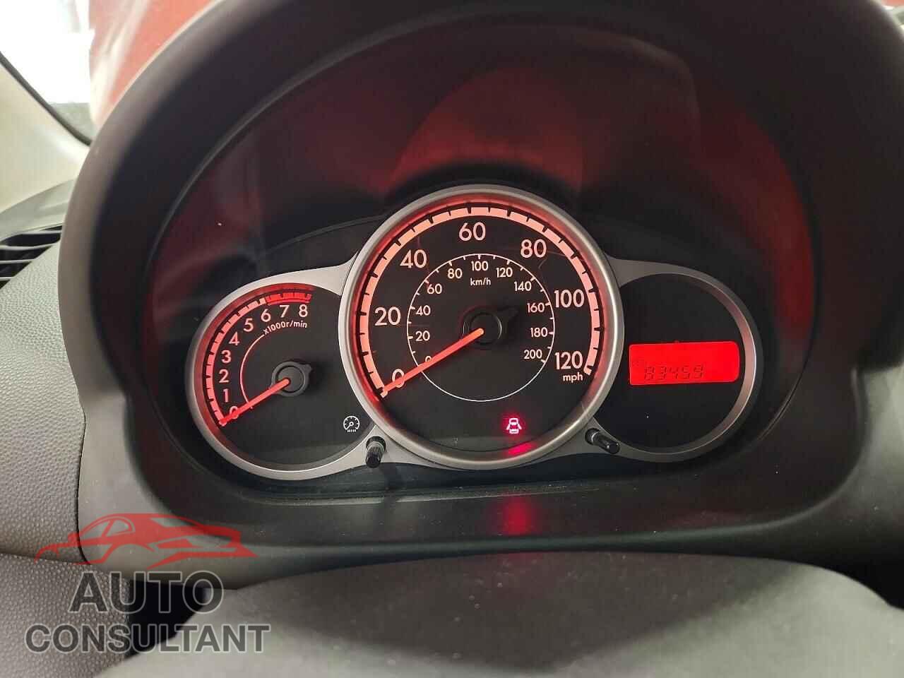 MAZDA 2 2014 - JM1DE1KY4E0174446