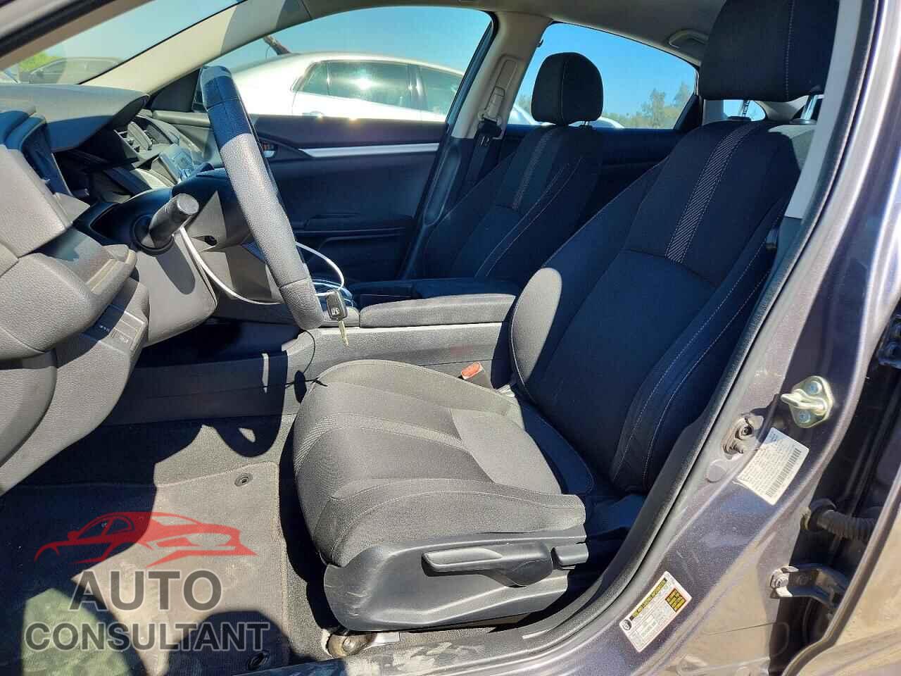 HONDA CIVIC 2017 - 2HGFC2F51HH514044