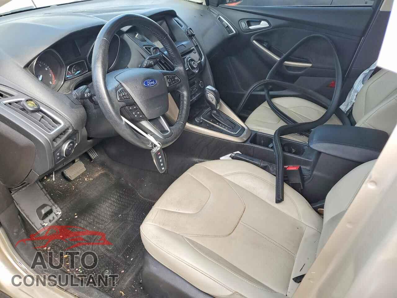 FORD FOCUS 2017 - 1FADP3N21HL299135