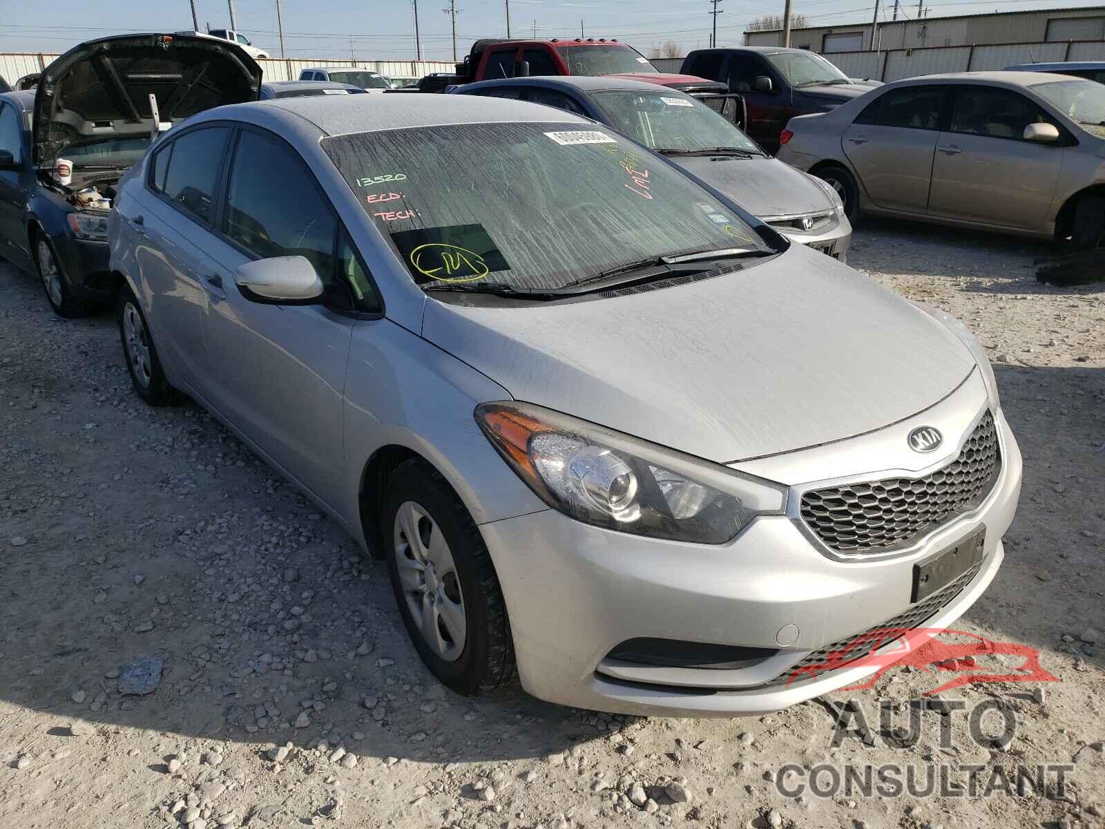 KIA FORTE 2016 - KNAFK4A6XG5551349